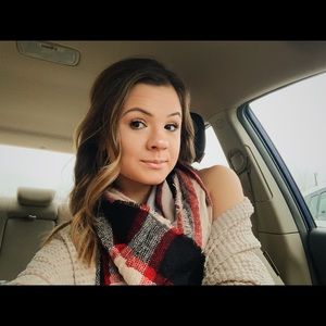 Meet your Posher, Sara